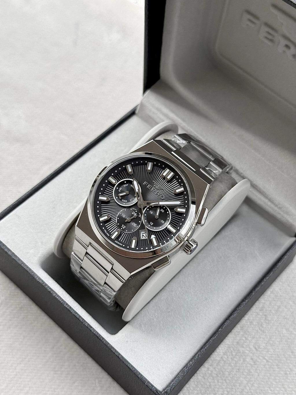 Ferro FM43027A-A2 Quartz Çelik Gri Siyah 42 mm Erkek Kol Saati