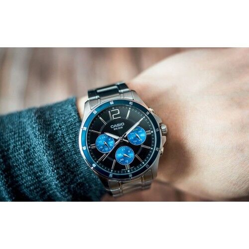 Casio MTP-1374D-2AVDF Quartz Çelik Gri Siyah Kadran 44 mm Erkek Kol Saati