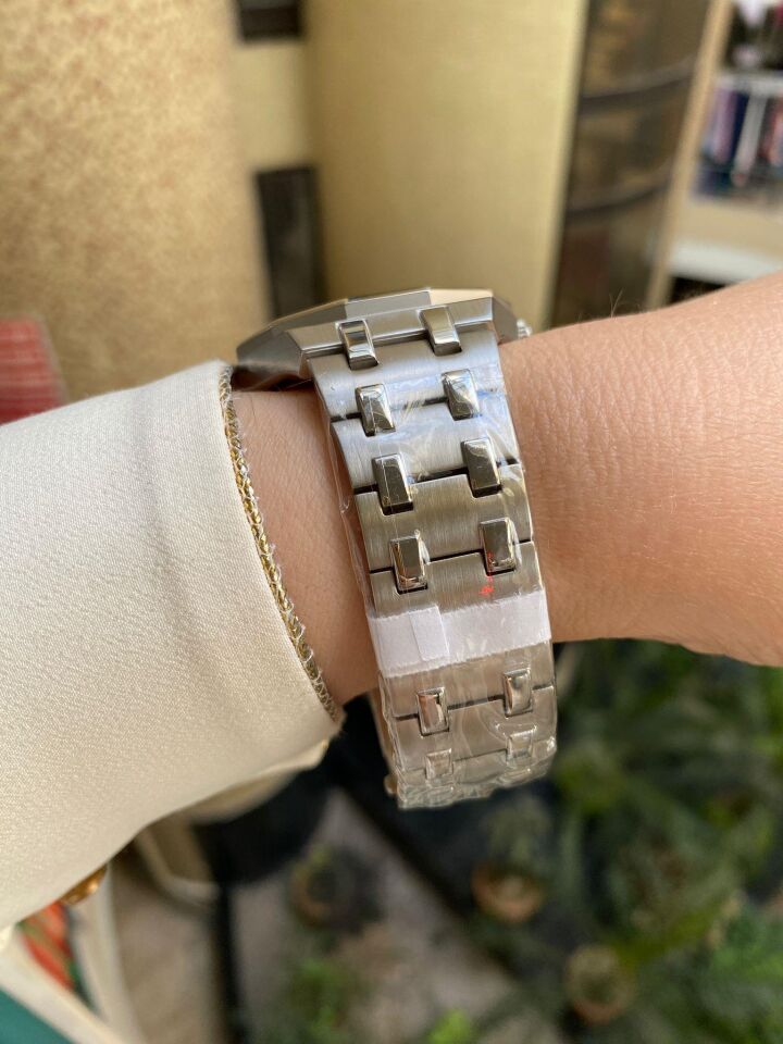 Guess GUGW0575G1 Çelik Metalik Gri 42 mm Erkek Kol Saati