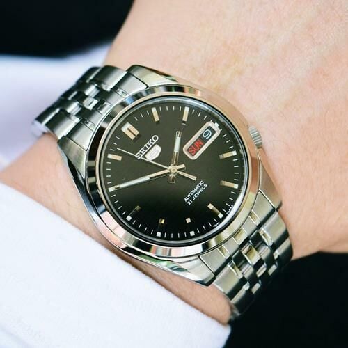 Seiko SNK361K1 Otomatik Çelik Gri Siyah Kadran 39 mm Erkek Kol Saati
