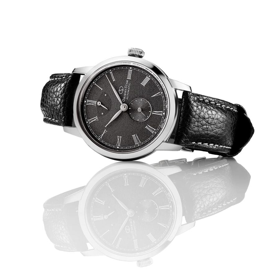 Orient Star RE-BS0003N00B Limited Edition Kurmalı Otomatik Deri Kordon Siyah Safir Cam 39 mm Erkek Kol Saati