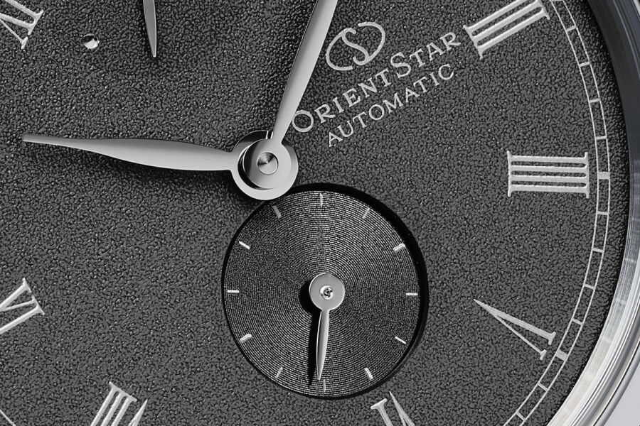 Orient Star RE-BS0003N00B Limited Edition Kurmalı Otomatik Deri Kordon Siyah Safir Cam 39 mm Erkek Kol Saati