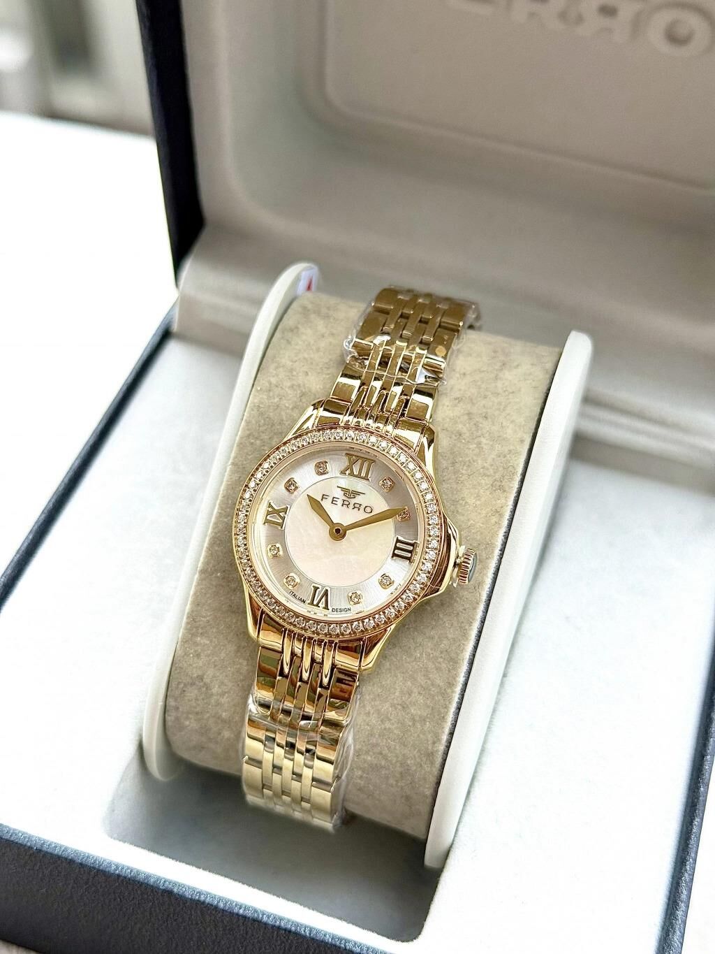 Ferro FL43030A-B Quartz Çelik Altın Rengi 26 mm Kadın Kol Saati