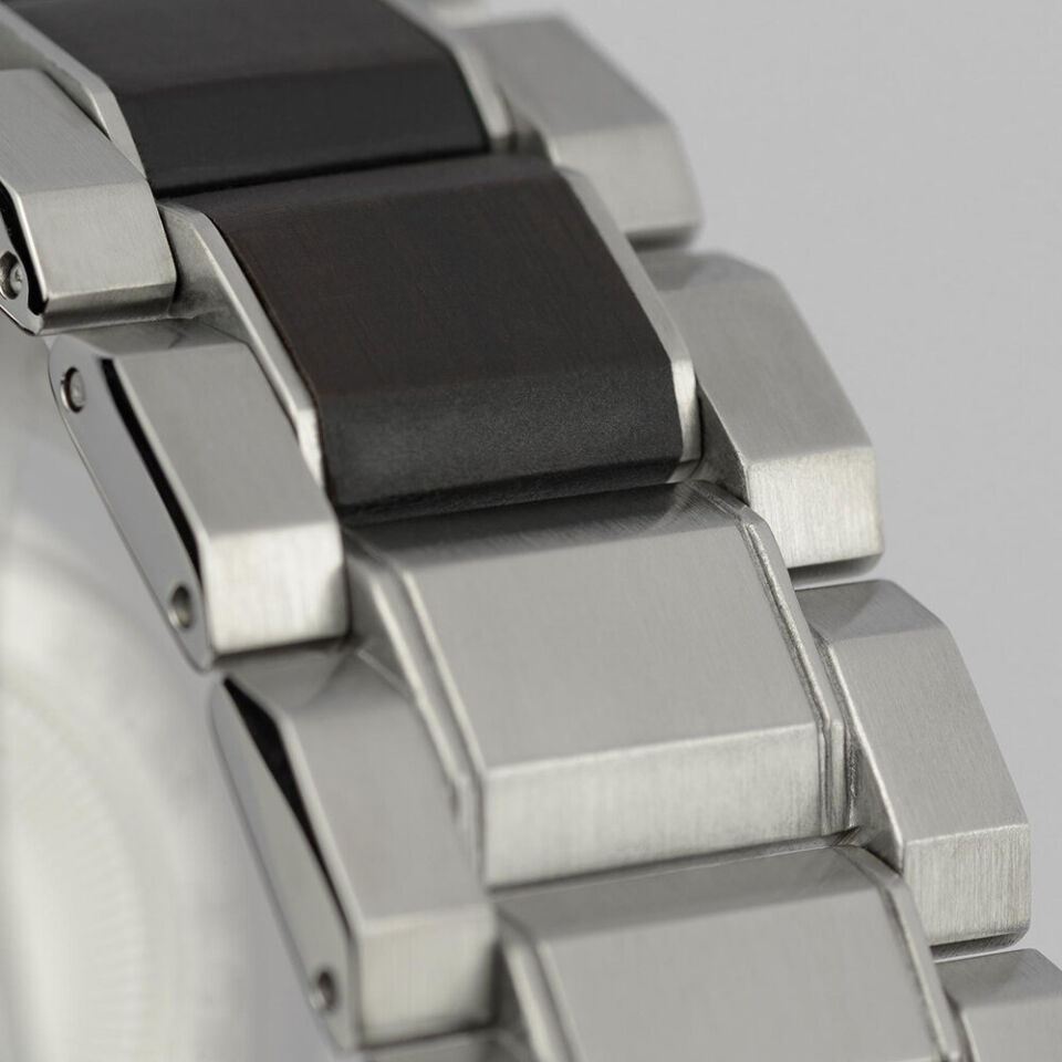 JACQUES LEMANS ECO POWER 1-2116G ERKEK KOL SAATİ