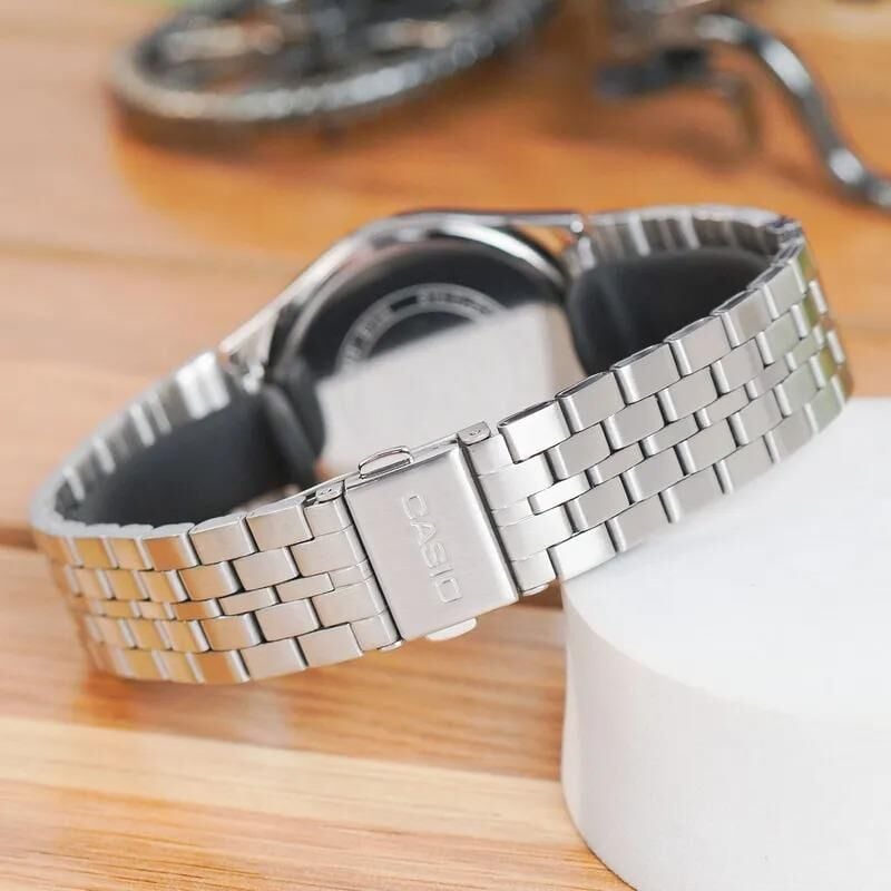 Casio MTP-B146D-7AVDF Quartz Çelik Gri 35 mm Erkek Kol Saati