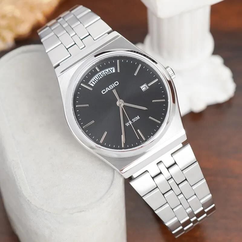 Casio MTP-B146D-1AVDF Quartz Çelik Gri Siyah Kadran 35 mm Erkek Kol Saati