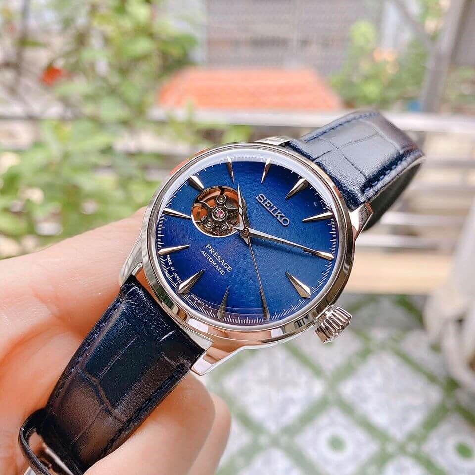 Seiko SSA405J Otomatik Deri Lacivert 40 mm Erkek Kol Saati