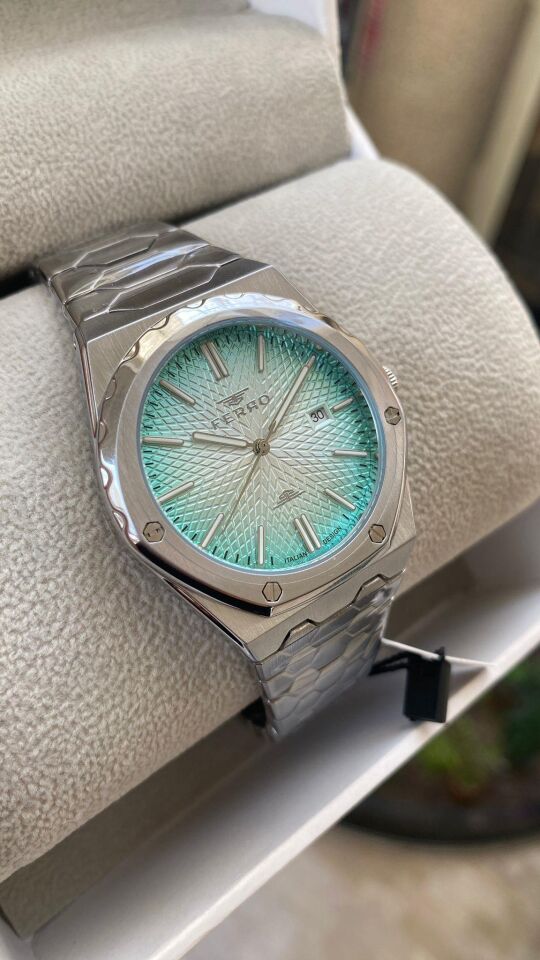 Ferro Quartz Çelik Gri Turkuaz Kadran 43 mm Erkek Kol Saati