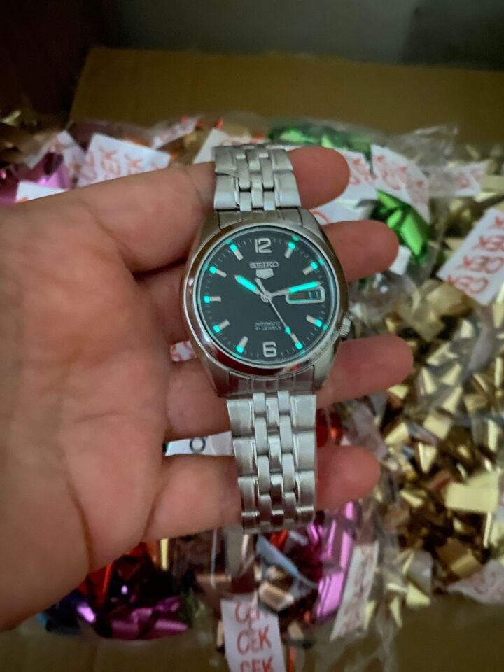 Seiko 5 SNK393K1 Otomatik Çelik Gri Siyah Kadran 39 mm Erkek Kol Saati