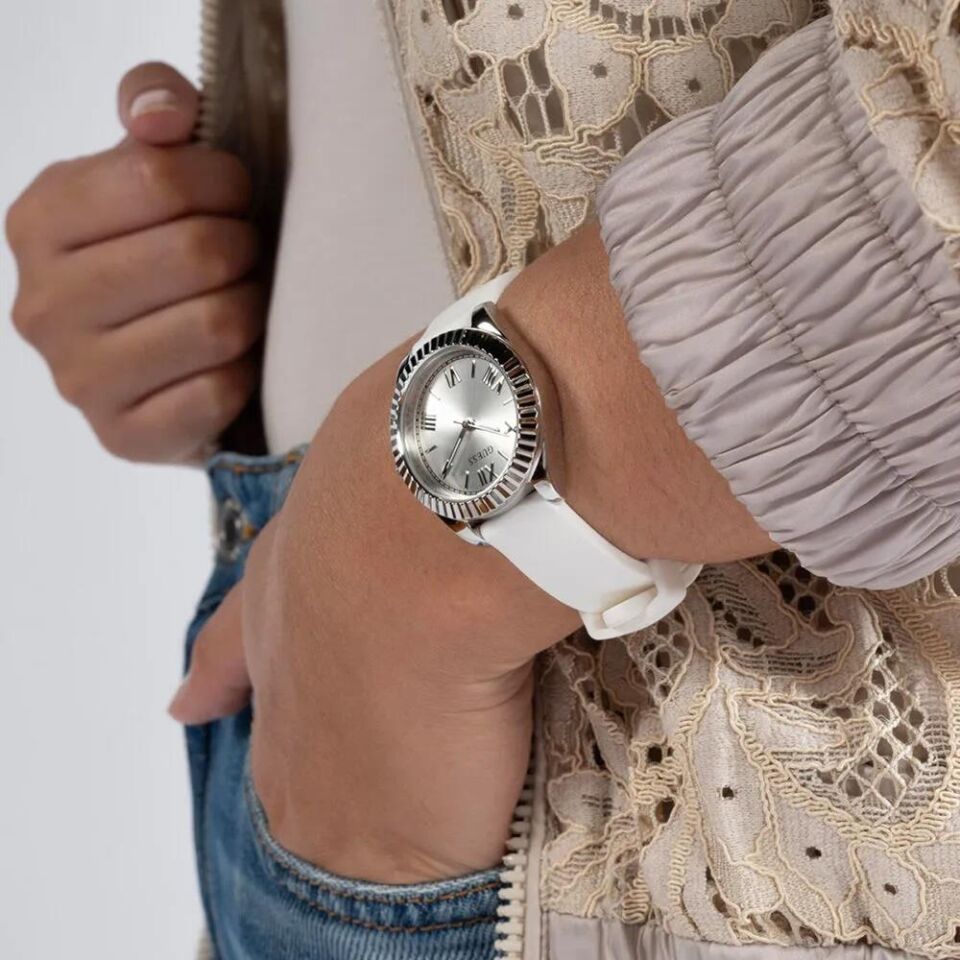 Guess GUGW0724L1 Quartz Silikon Beyaz 30 mm Kadın Kol Saati