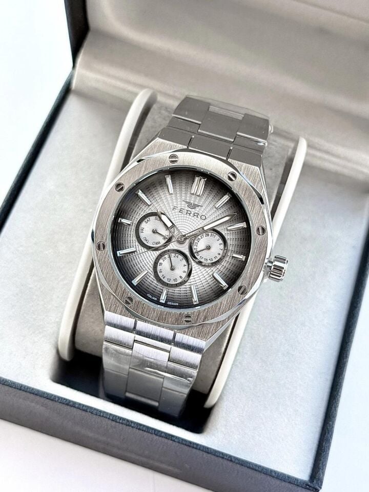 Ferro FM11537AWT-A2 Quartz Çelik Gri Siyah Kadran 42 mm Erkek Kol Saati