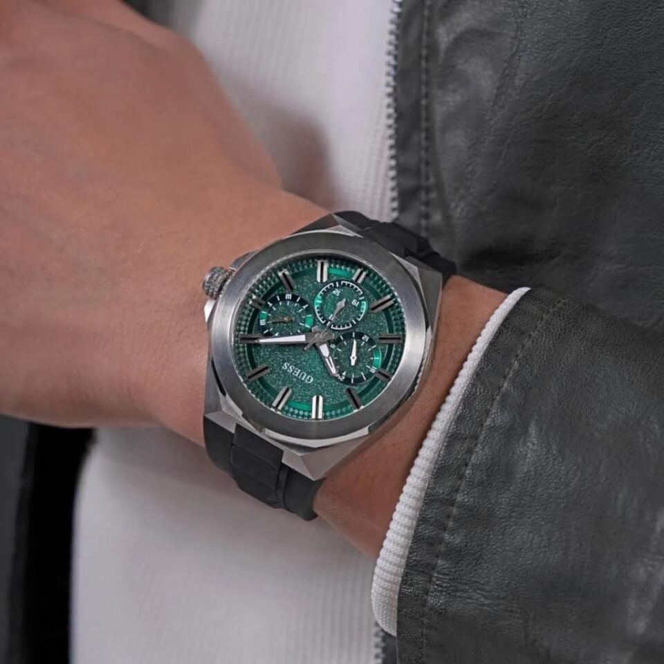 Guess GUGW0799G3 Quartz Silikon Siyah Yeşil Kadran 46 mm Erkek Kol Saati