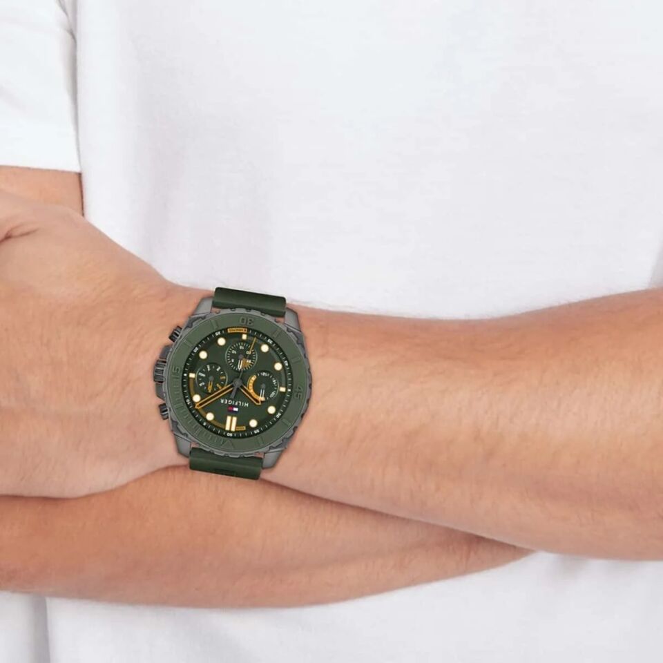 Tommy Hilfiger TH1710688 Erkek Kol Saati