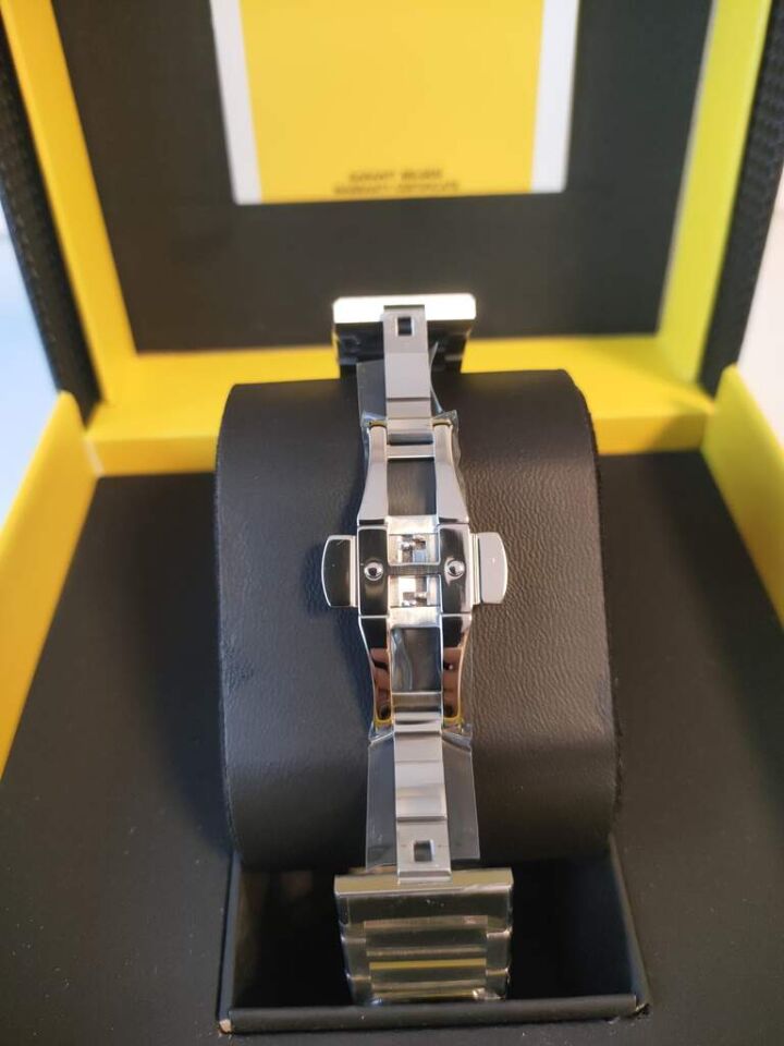 Quantum PWG1290.390 Quartz Çelik Gri Safir 10 ATM 41mm Erkek Kol Saati