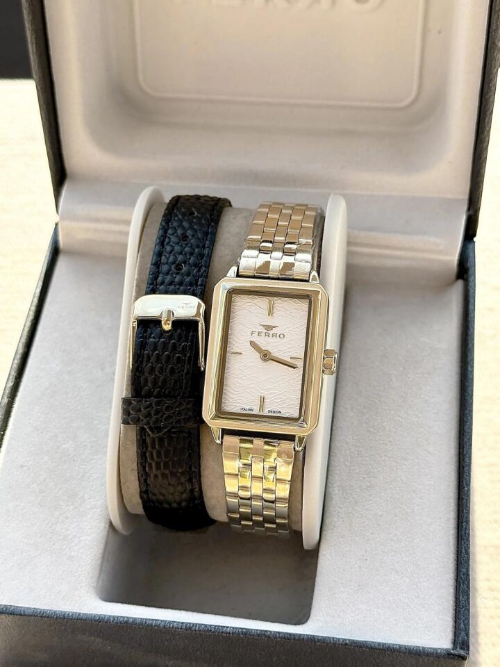Ferro FL21626AWT-B Quartz Çift Kordonlu 22 mm Kadın Kol Saati