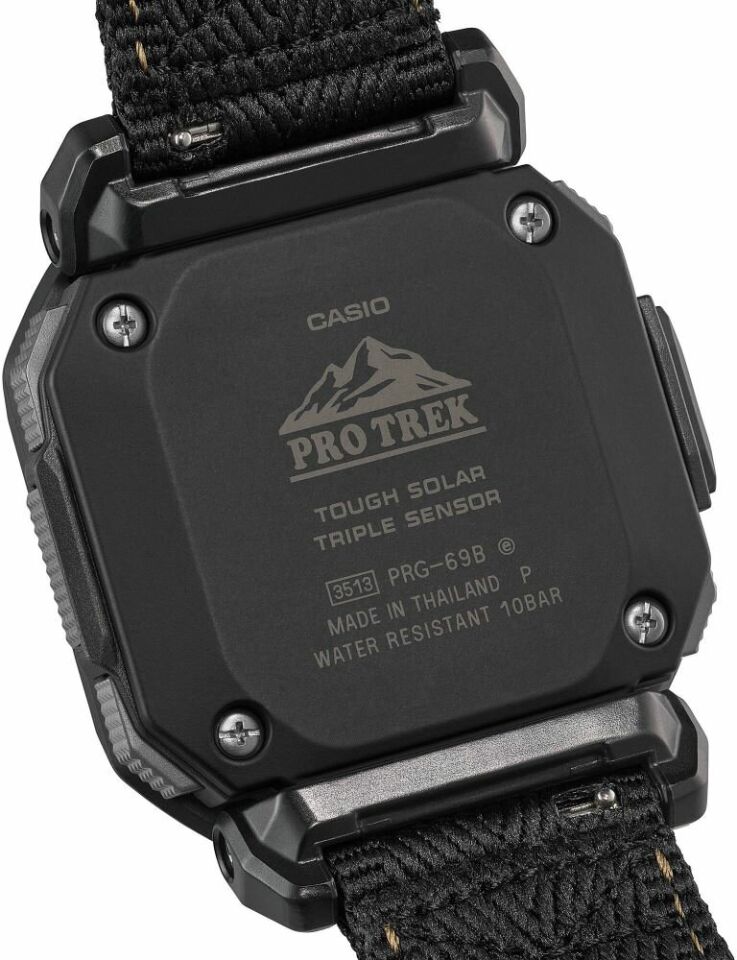 Casio PRG-69-1DR Solar Silikon Siyah 10 ATM 46 mm Erkek Kol Saati