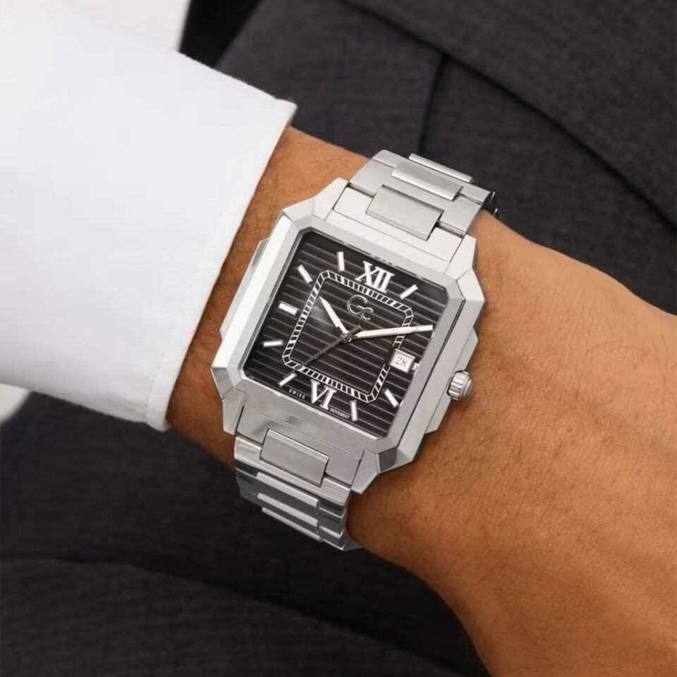 Gc GCZ74001G4 Erkek Kol Saati