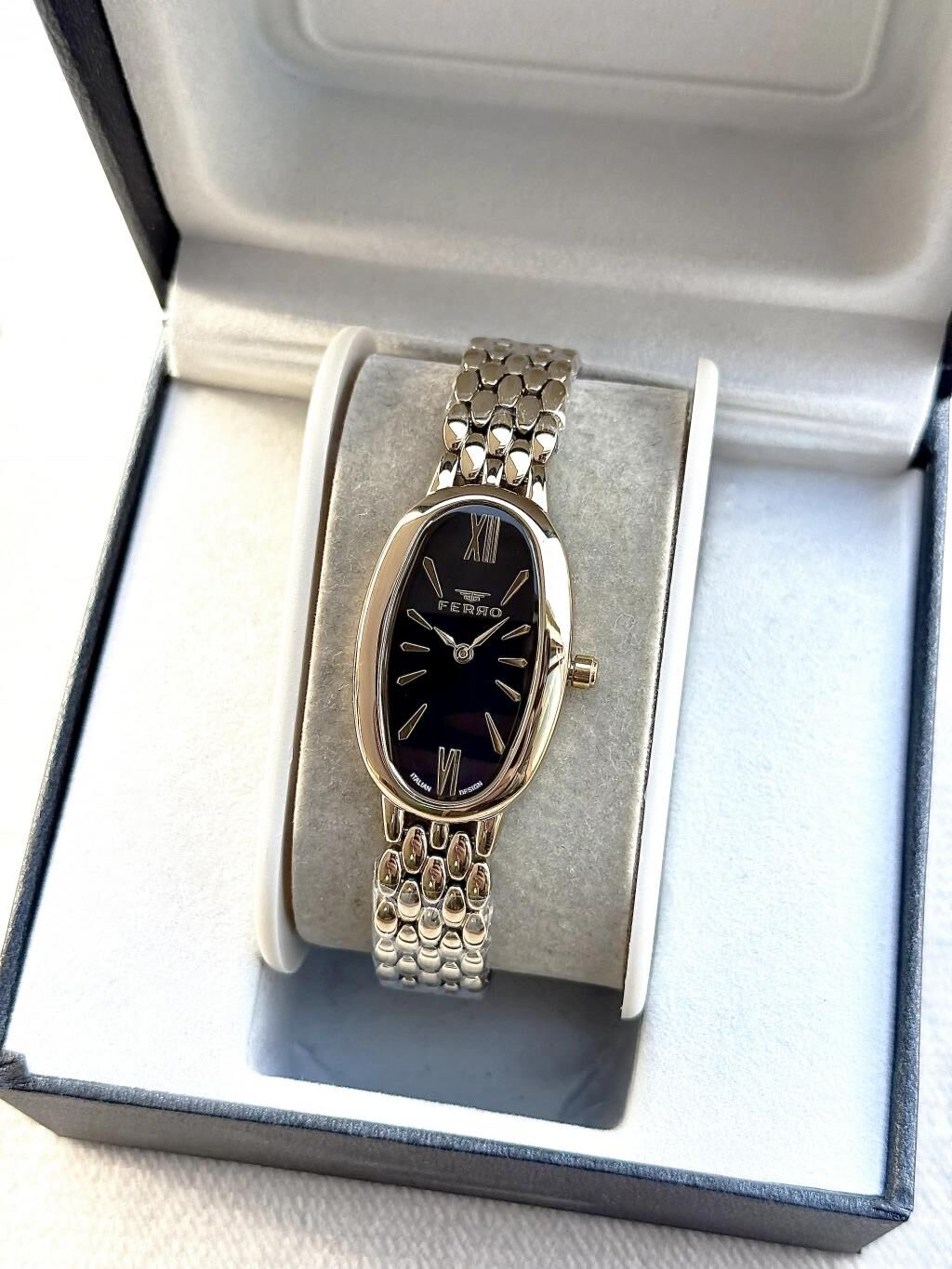 Ferro FL21510AWT-B2 Quartz Çelik Altın Rengi Siyah Kadran 22 mm Kadın Kol Saati