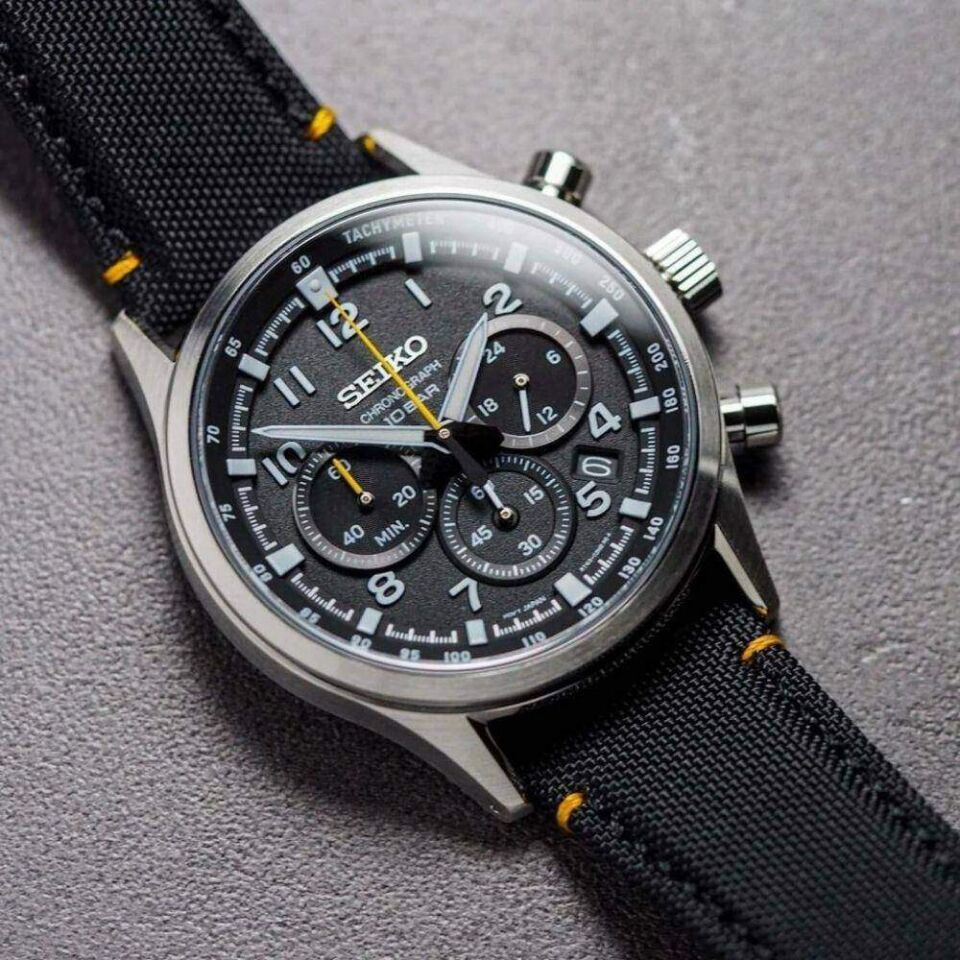 Seiko SSB449P Quartz Nato Siyah Safir Cam 43 mm Erkek Kol Saati