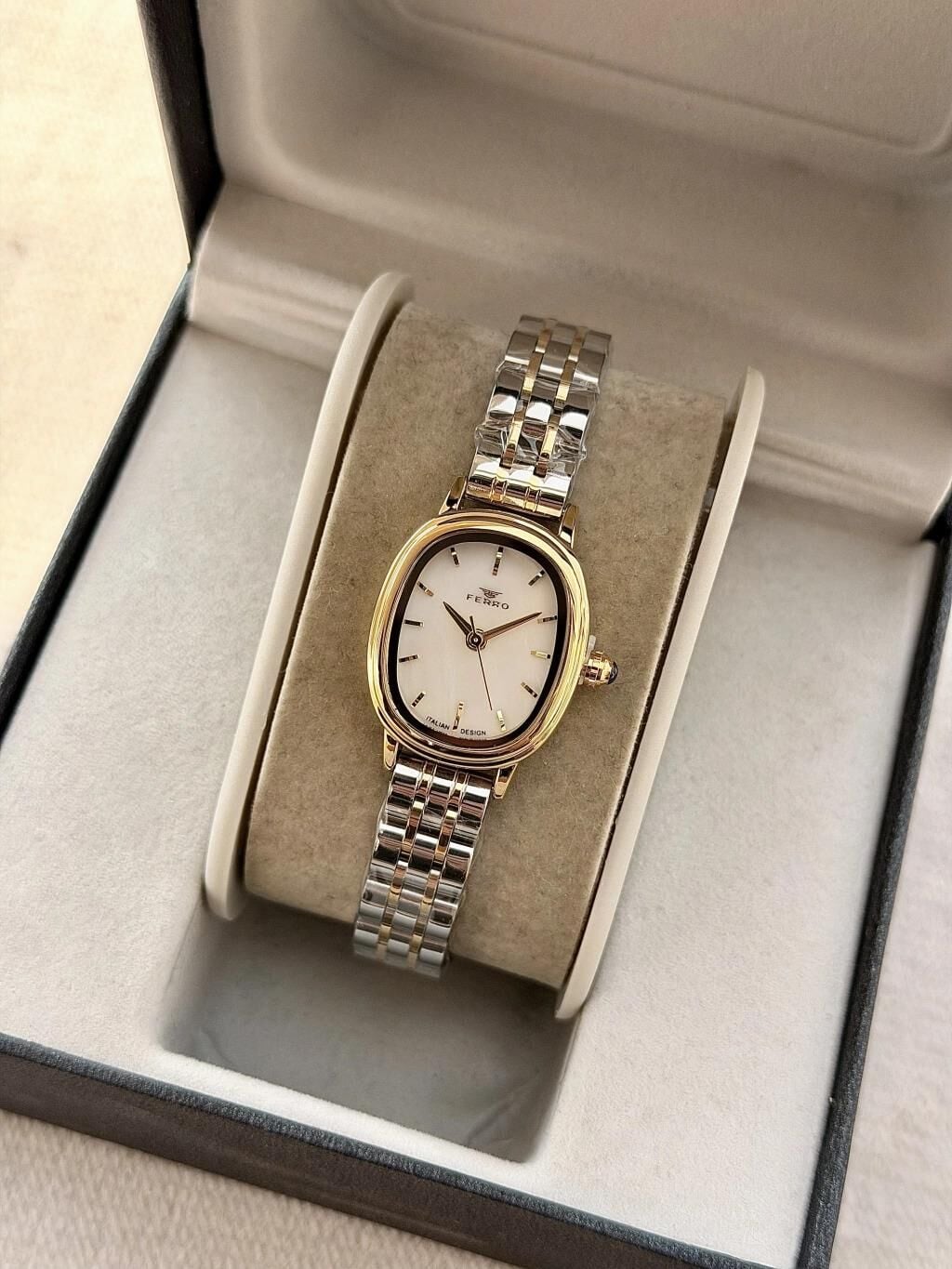 Ferro FM88091A-D Quartz Çelik Altın/Gri 22 mm Kadın Kol Saati