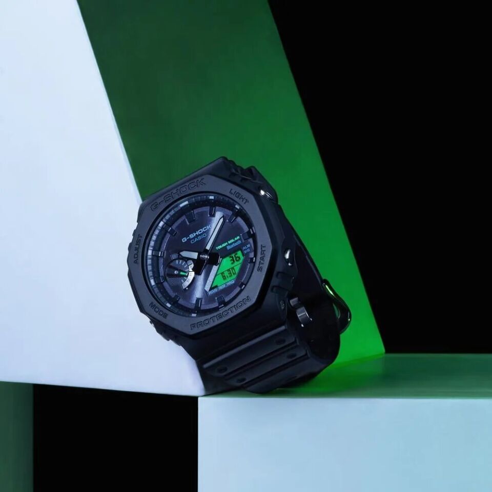 Casio GA-B2100BEG-1ADR Solar Silikon Siyah 10 ATM 45 mm Erkek Kol Saati