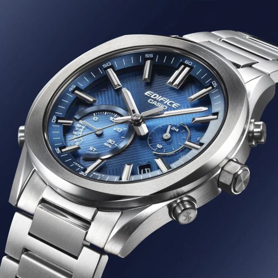 Casio Edifice EQB-1300D-2ADF Solar Çelik Gri Safir 10 ATM 40 mm Erkek Kol Saati