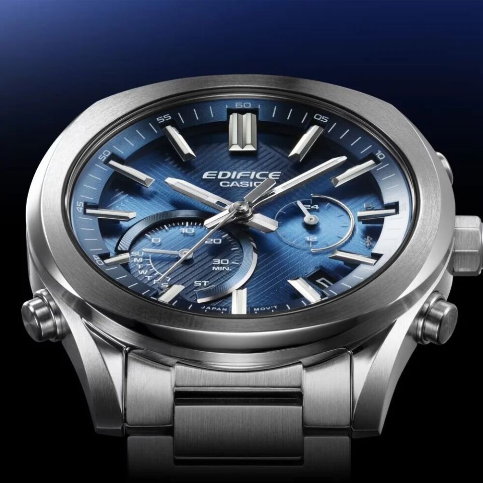 Casio Edifice EQB-1300D-2ADF Solar Çelik Gri Safir 10 ATM 40 mm Erkek Kol Saati