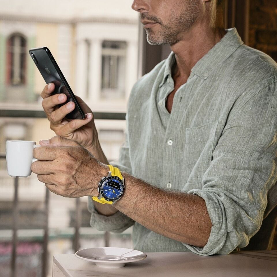 Festina F23000/8 Connected Quartz Analog/Dijital Silikon Sarı Titanyum Kasa Mavi Kadran 44 mm Erkek Kol Saati