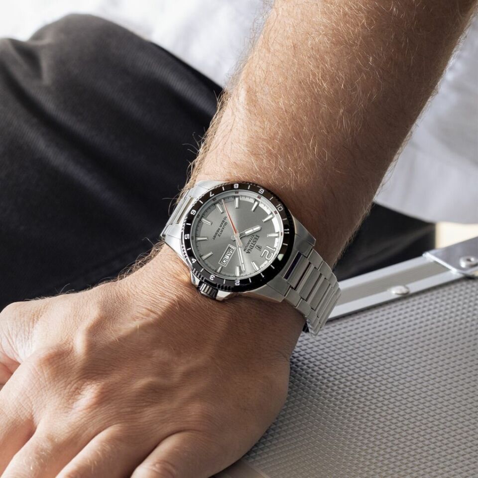 Festina F20698/1 Quartz Titanyum Gri 10 ATM 43 mm Erkek Kol Saati