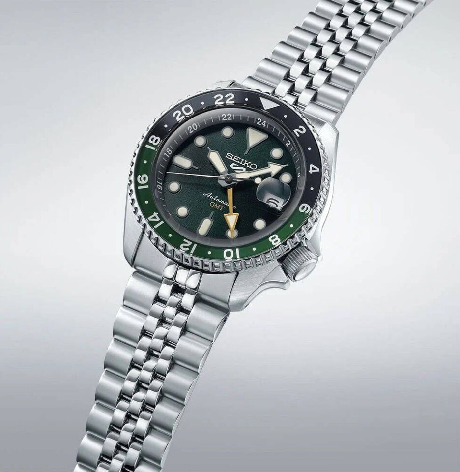 Seiko SSK035K Otomatik Çelik Gri Yeşil Kadran 42 mm Erkek Kol Saati
