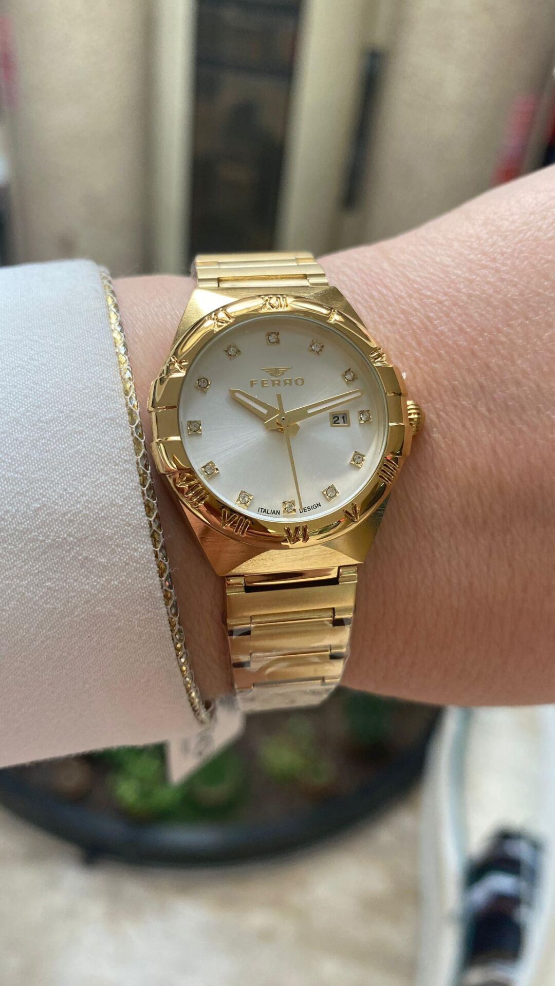 Ferro Quartz Çelik Altın Rengi 32 mm Kelebek Kilitli Kadın Kol Saati