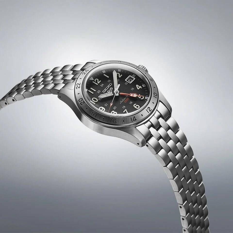 Seiko 5 SSK023K Otomatik Çelik Gri Siyah Kadran 10 ATM 39 mm Erkek Kol Saati