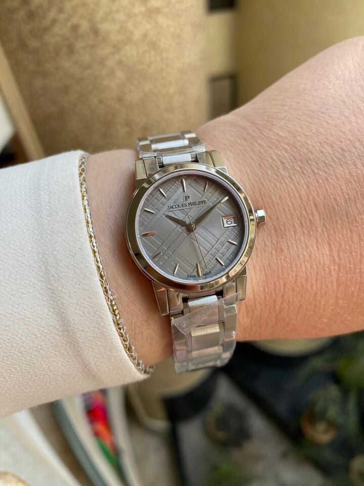 Jacques Philippe JPQLS311346 Swiss Made Safir Cam 30 mm Kadın Kol Saati