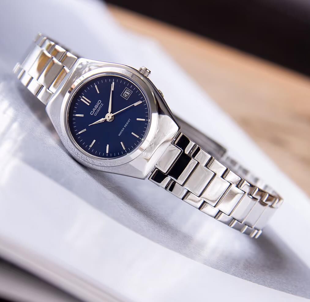 Casio LTP-1170A-2ARDF Quartz Çelik Gri Lacivert Kadran 26 mm Kadın Kol Saati