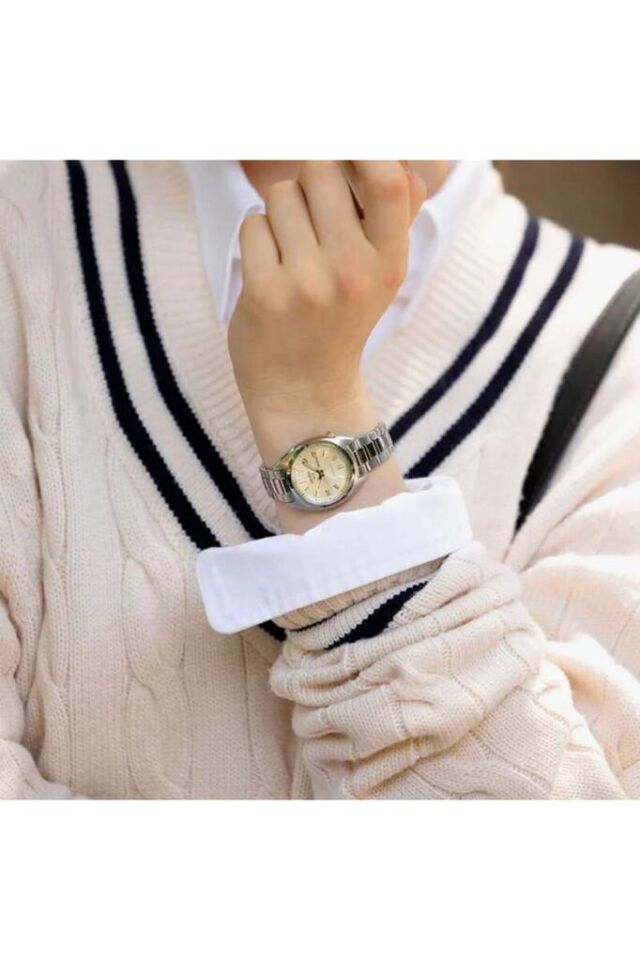 Seiko 5 SRE023K1 Otomatik Çelik Gri 10 ATM 32 mm Kadın Kol Saati