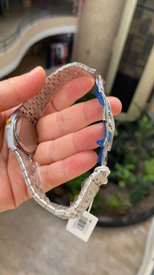 Ferro Quartz Çelik Altın/Gri Yeşil Kadran 32 mm Kelebek Kilit Kadın Kol Saati