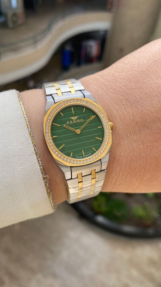 Ferro Quartz Çelik Altın/Gri Yeşil Kadran 32 mm Kelebek Kilit Kadın Kol Saati